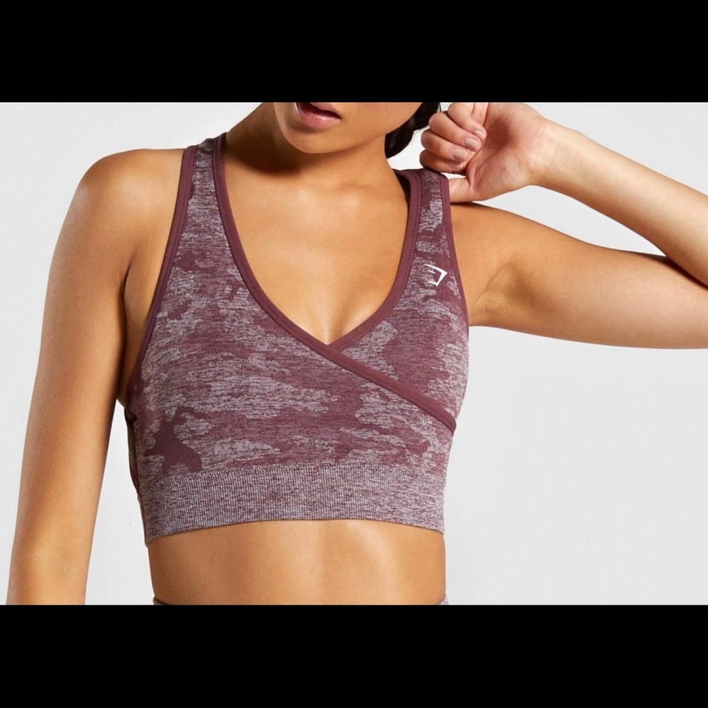 Gymsharks CAMO SEAMLESS SPORTS BRA Berry red M